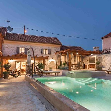 Luxury Villa Finessa Skradin 2 With Heated Pool, Jacuzzi And Sauna Exterior photo