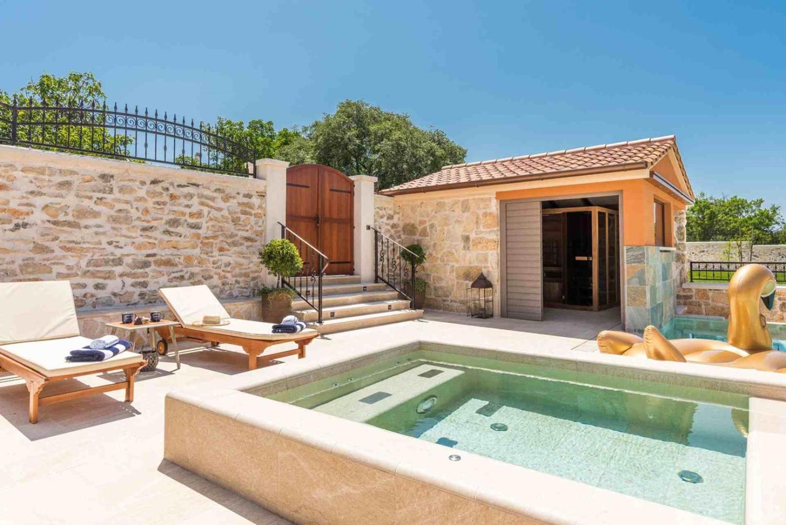 Luxury Villa Finessa Skradin 2 With Heated Pool, Jacuzzi And Sauna Exterior photo