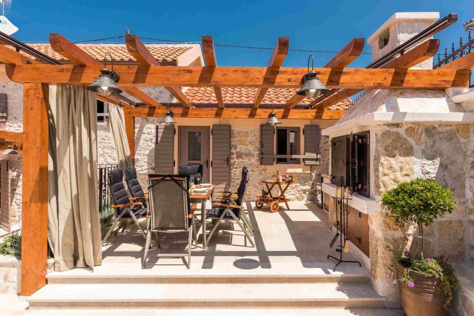 Luxury Villa Finessa Skradin 2 With Heated Pool, Jacuzzi And Sauna Exterior photo