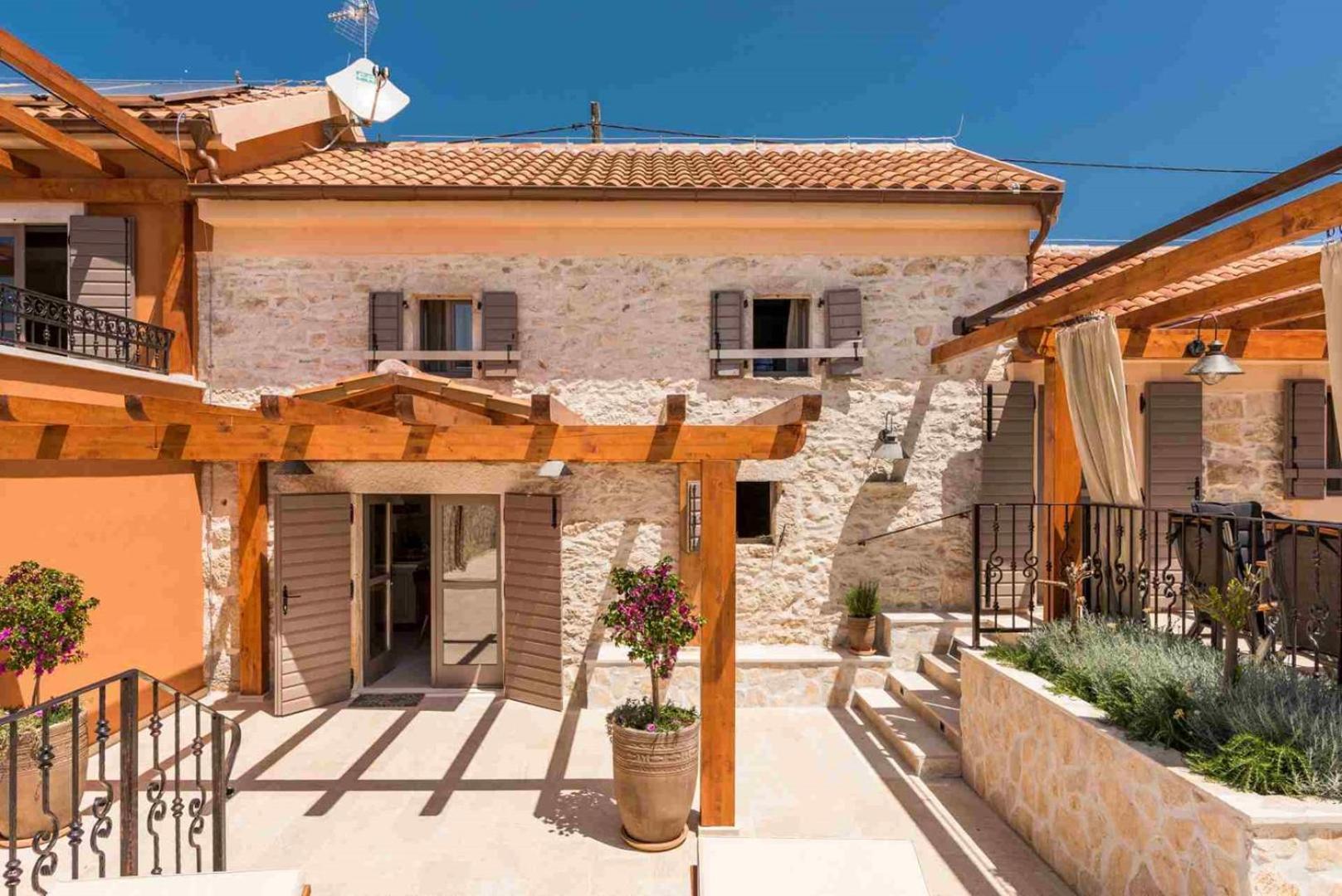 Luxury Villa Finessa Skradin 2 With Heated Pool, Jacuzzi And Sauna Exterior photo