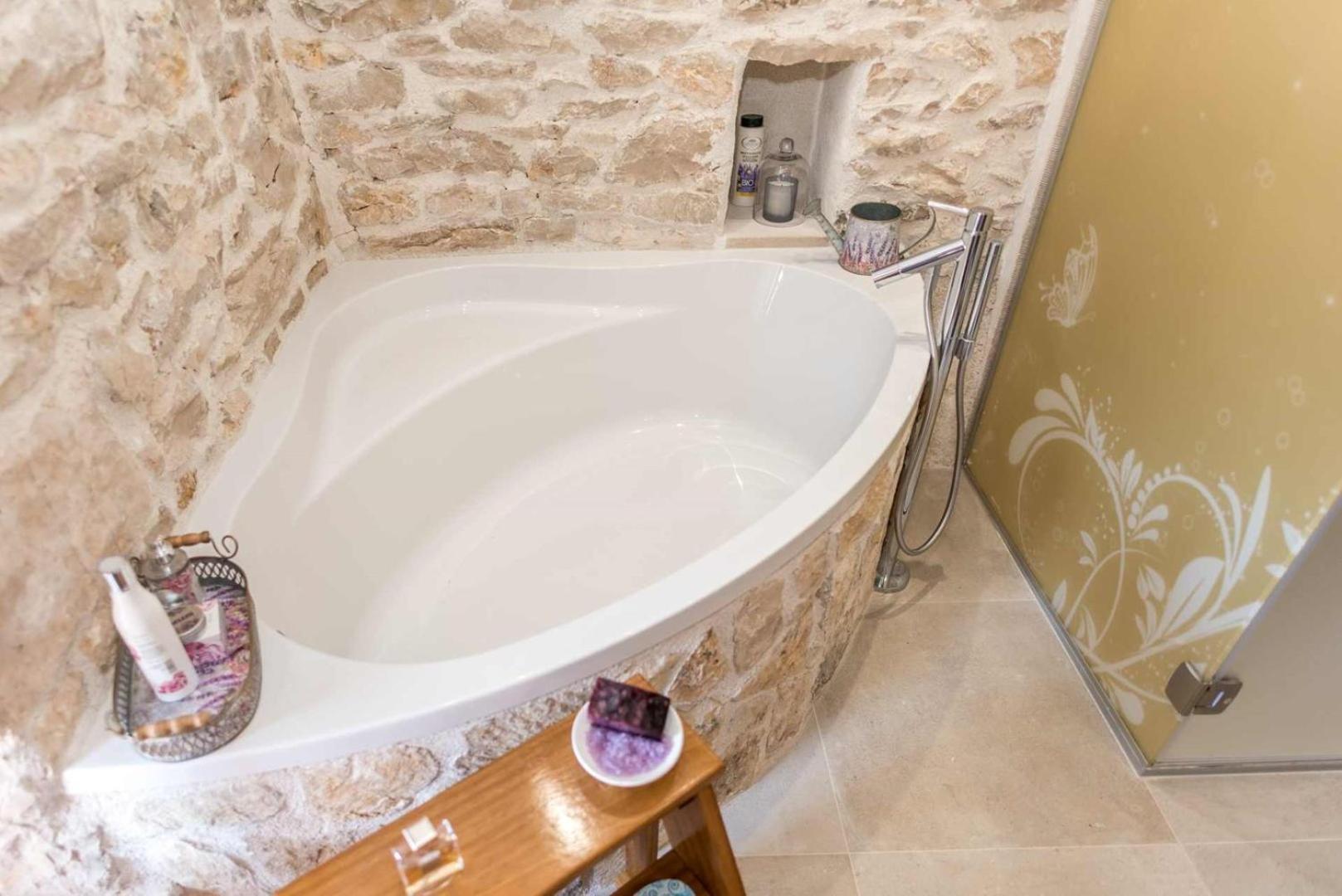 Luxury Villa Finessa Skradin 2 With Heated Pool, Jacuzzi And Sauna Exterior photo
